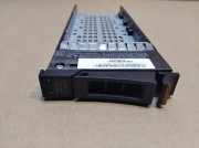 Салазка HDD IBM 2.5"  для Storwize V7000