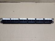 Патчпанель Panduit 24