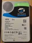 Seagate 3,5 P/N: 3BS101-300  Model: ST18000VE002